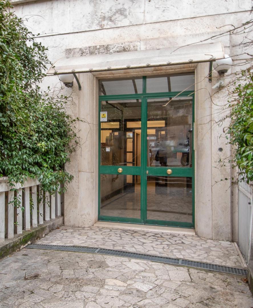 Rhome311 - Vatican Apartment *